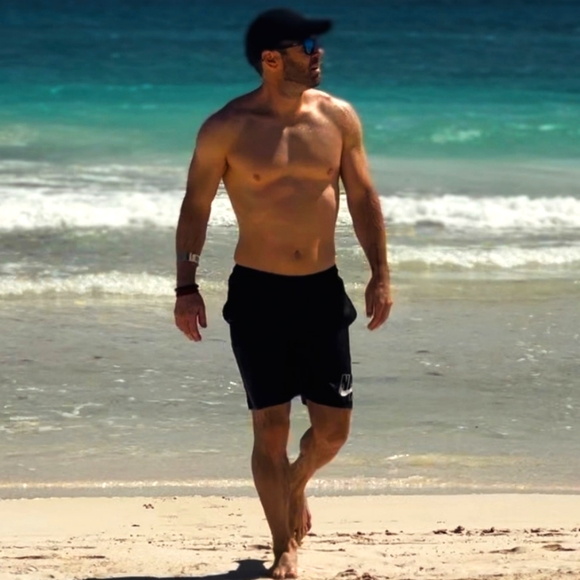 Meet your Posher, Brian - Picture 1 of 1